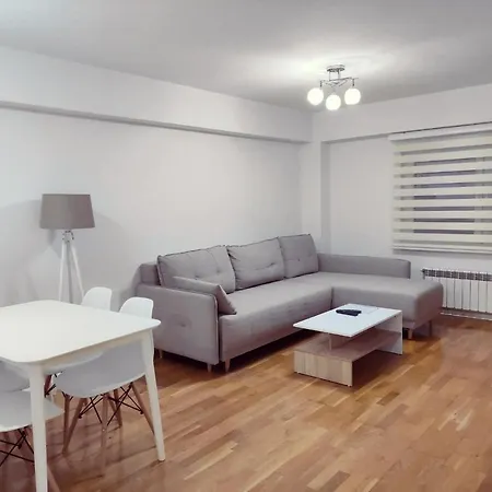 Feels Like 3 Скоп'є